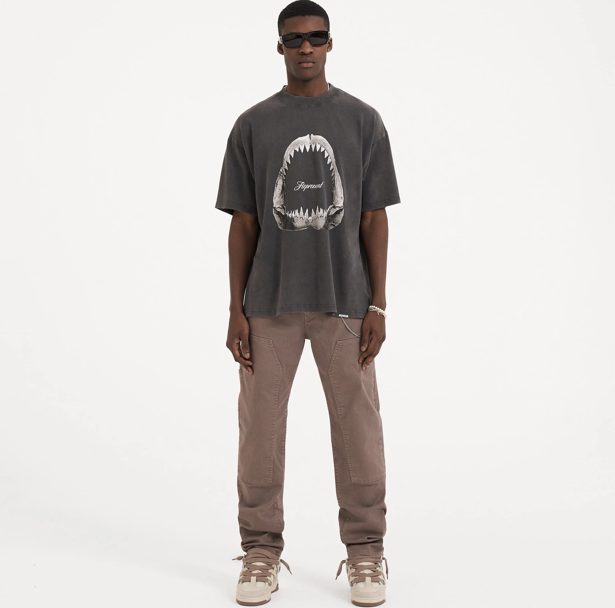 Best Replica Sharp-toothed shark vintage printed tee 3 colors - Colareps