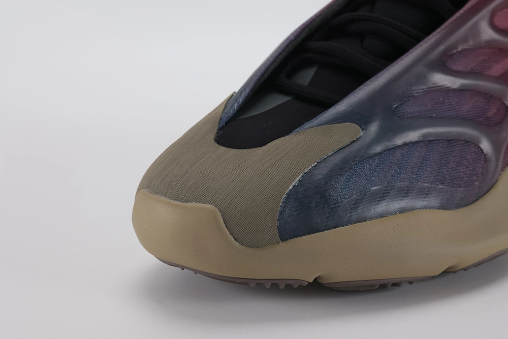 Best Replica Yeezy 700 V3  Fade Carbon  Replica - Colareps
