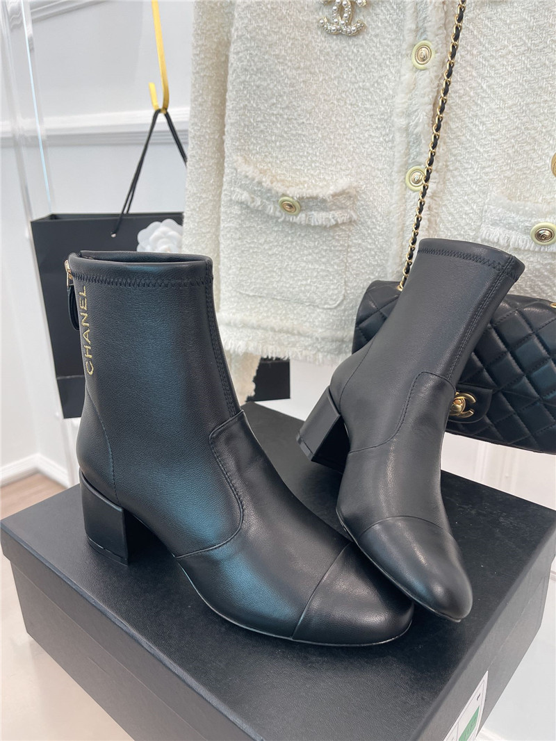 Best Replica chanel classic chunky heel stretch ankle boots - Colareps