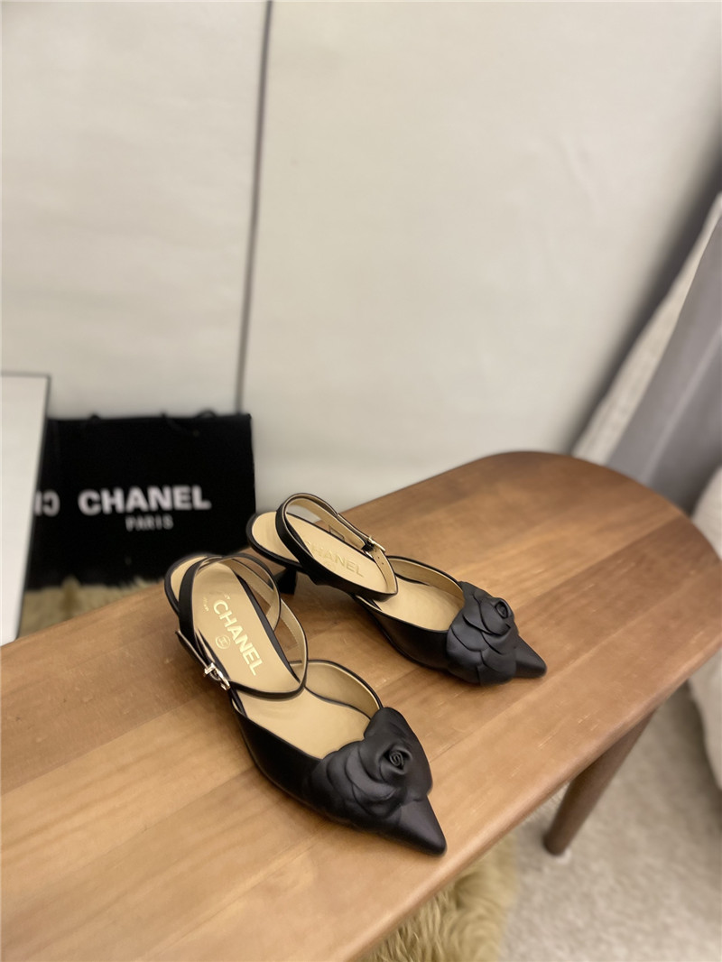 Best Replica chanel exquisite retro shoes sandals - Colareps