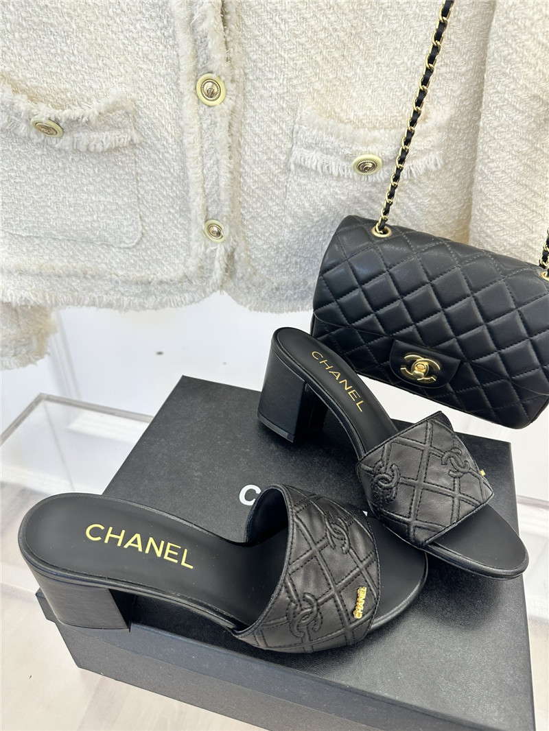 Best Replica chanel rhombus CC logo chunky heel slippers - Colareps