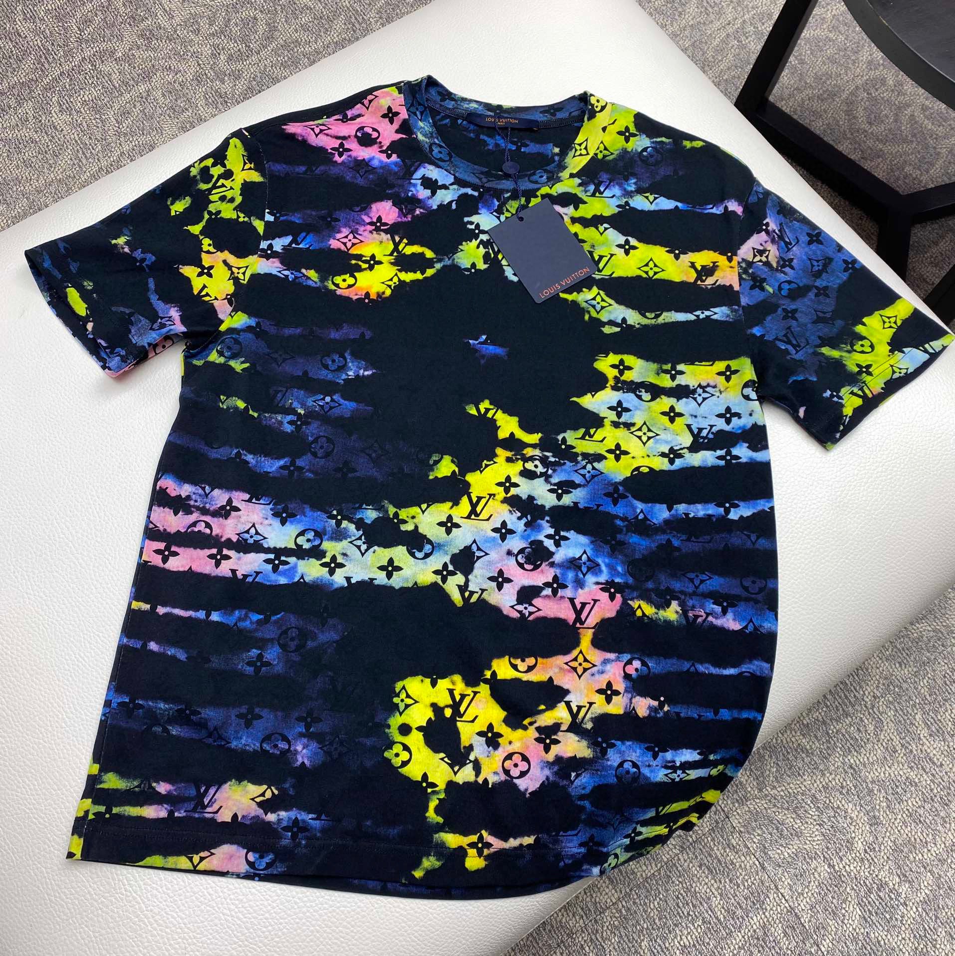 Best Replica Louis Vuitton T-shirt - Colareps