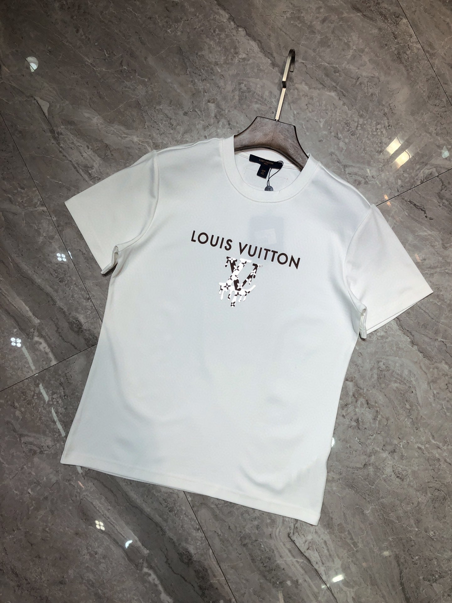 Best Replica Louis Vuitton T-shirt - Colareps