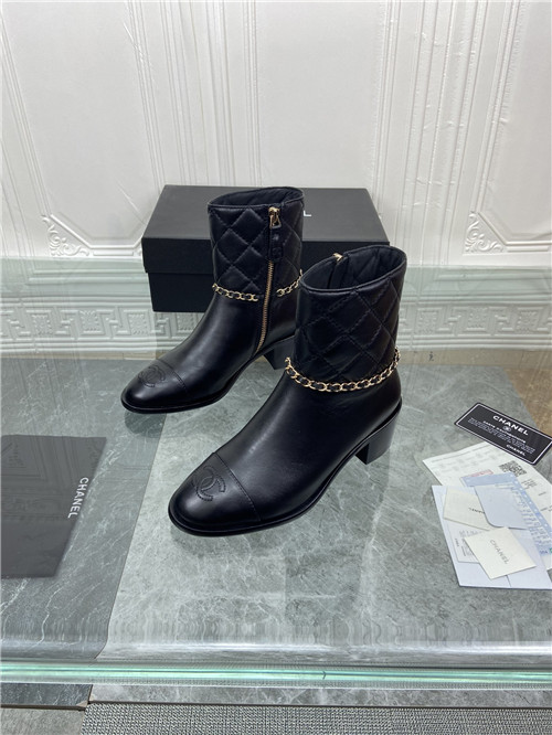 Best Replica chanel chain thick heel ankle boots - Colareps