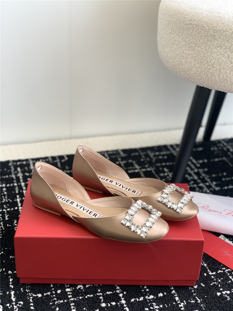 Best Replica Roger vivier hollow silk satin diamond buckle flat shoes - Colareps