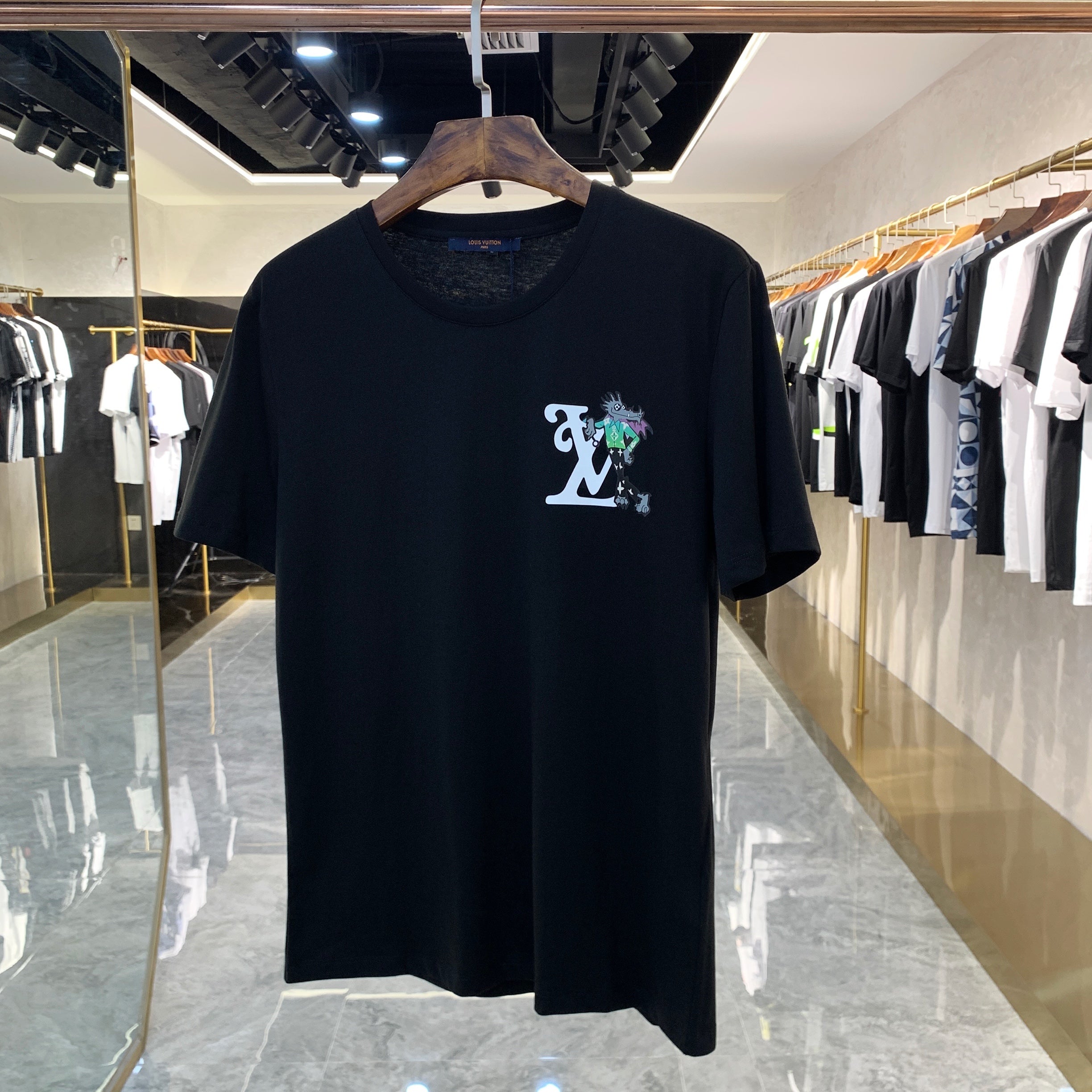 Best Replica Louis Vuitton T-shirt - Colareps