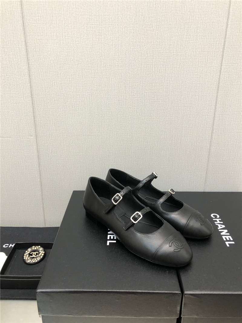 Best Replica chanel classic color block logo shoes - Colareps