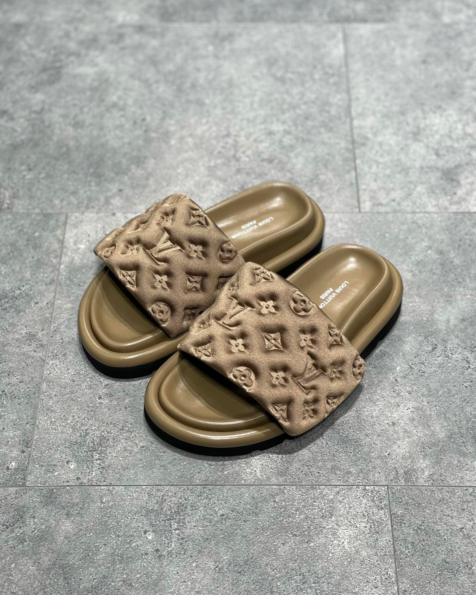Best Replica Louis Vuitton Slippers - Colareps