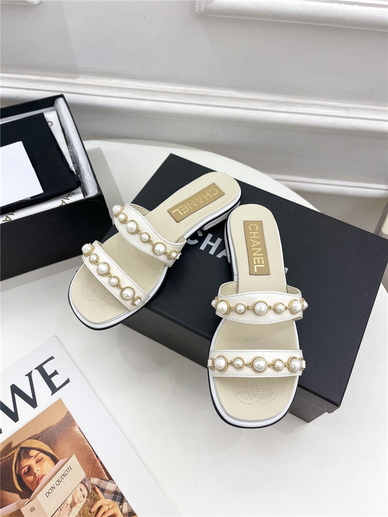 Best Replica Chanel counter catwalk pearl slippers - Colareps
