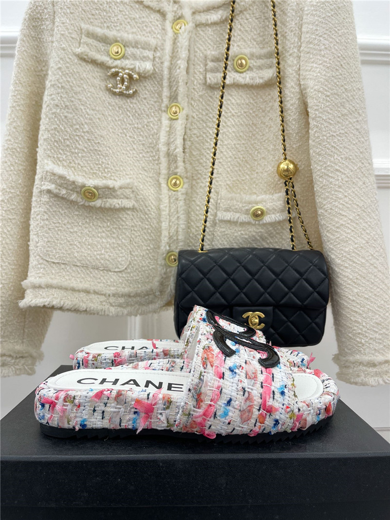 Best Replica Chanel new big double C lazy slippers - Colareps