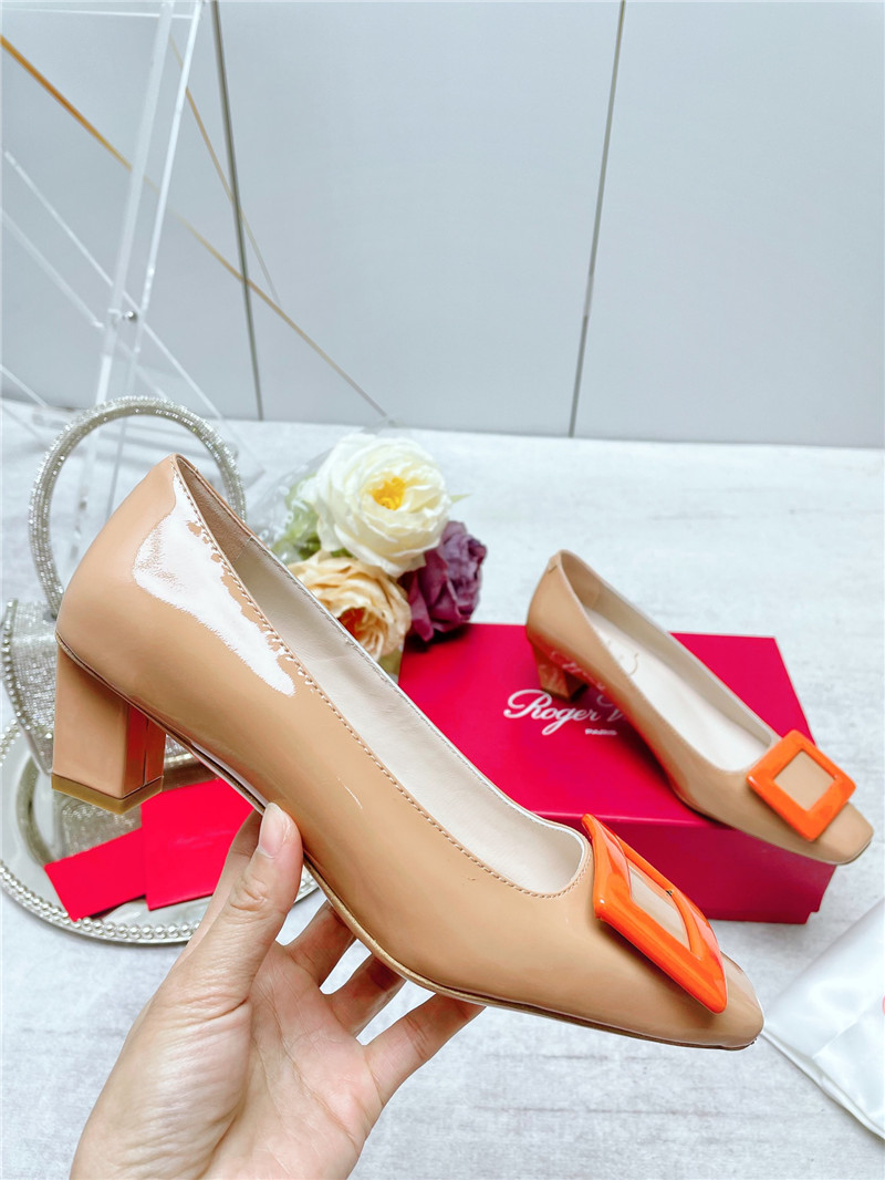 Best Replica Roger vivier new patent leather pumps - Colareps
