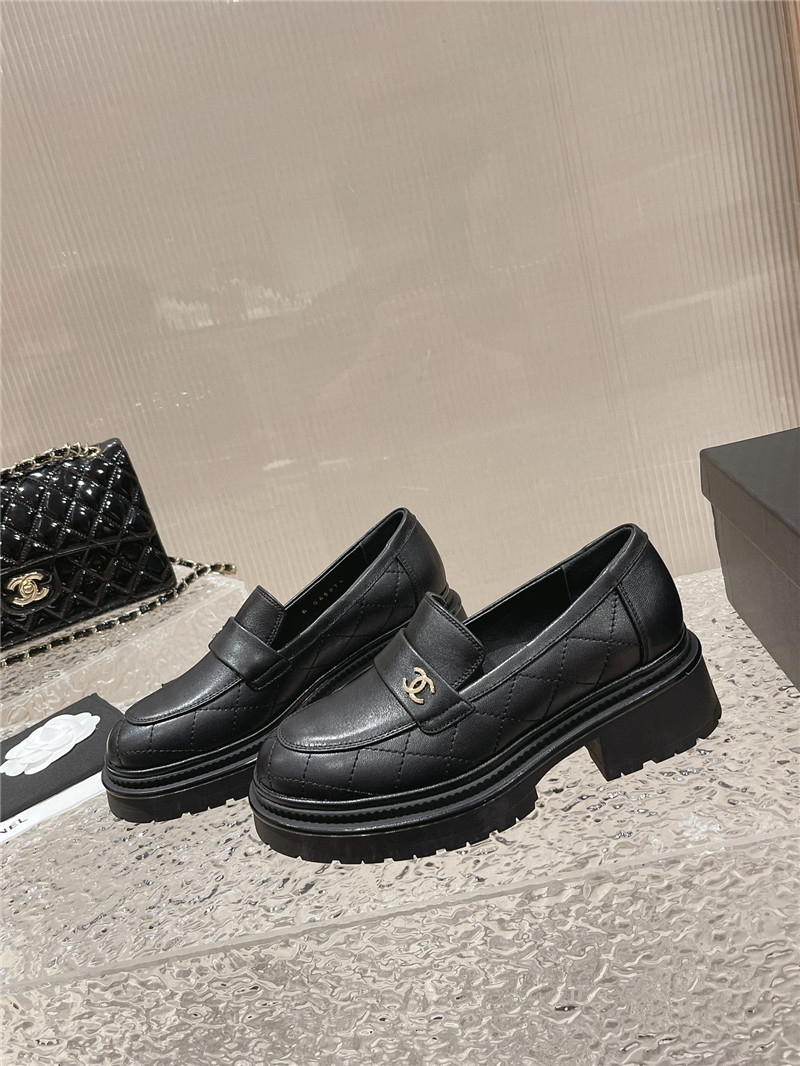 Best Replica Chanel calfskin lozenge shoes - Colareps