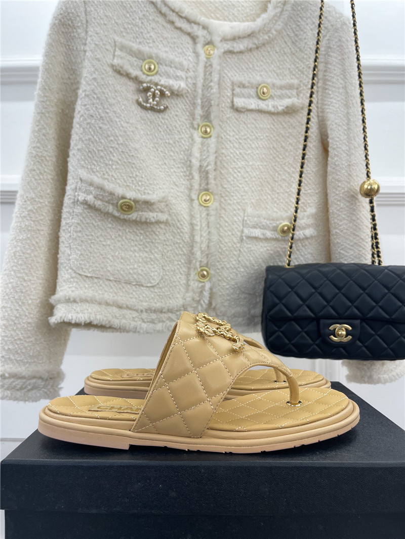 Best Replica Chanel rhombus CC logo chain buckle flat slippers - Colareps