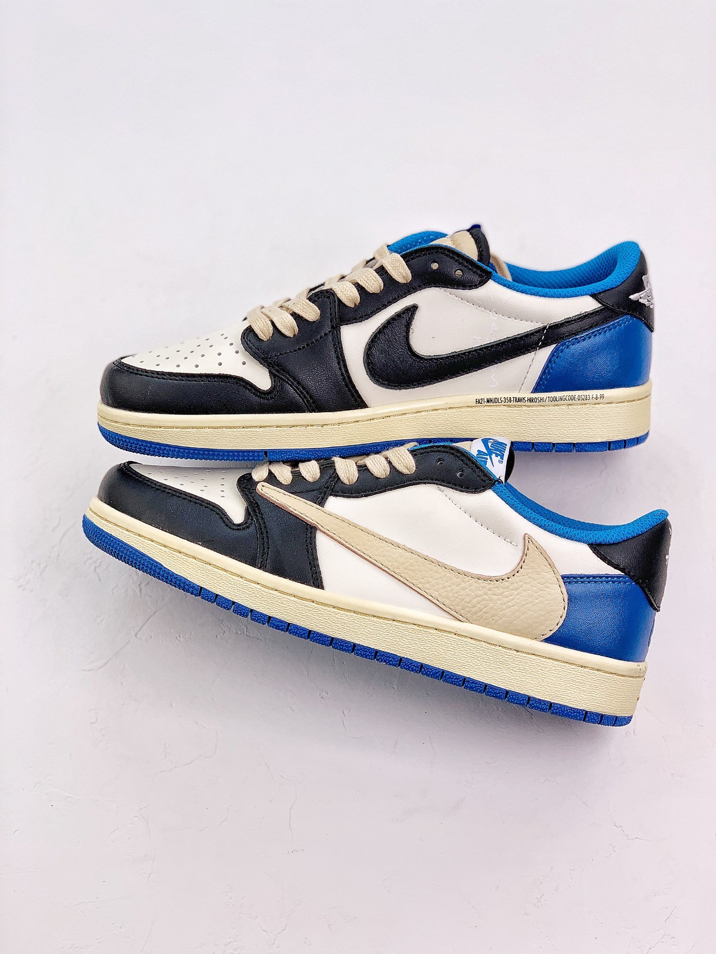 Best Replica Jordan 1 Low fragment design x Travis Scott extended size - Colareps