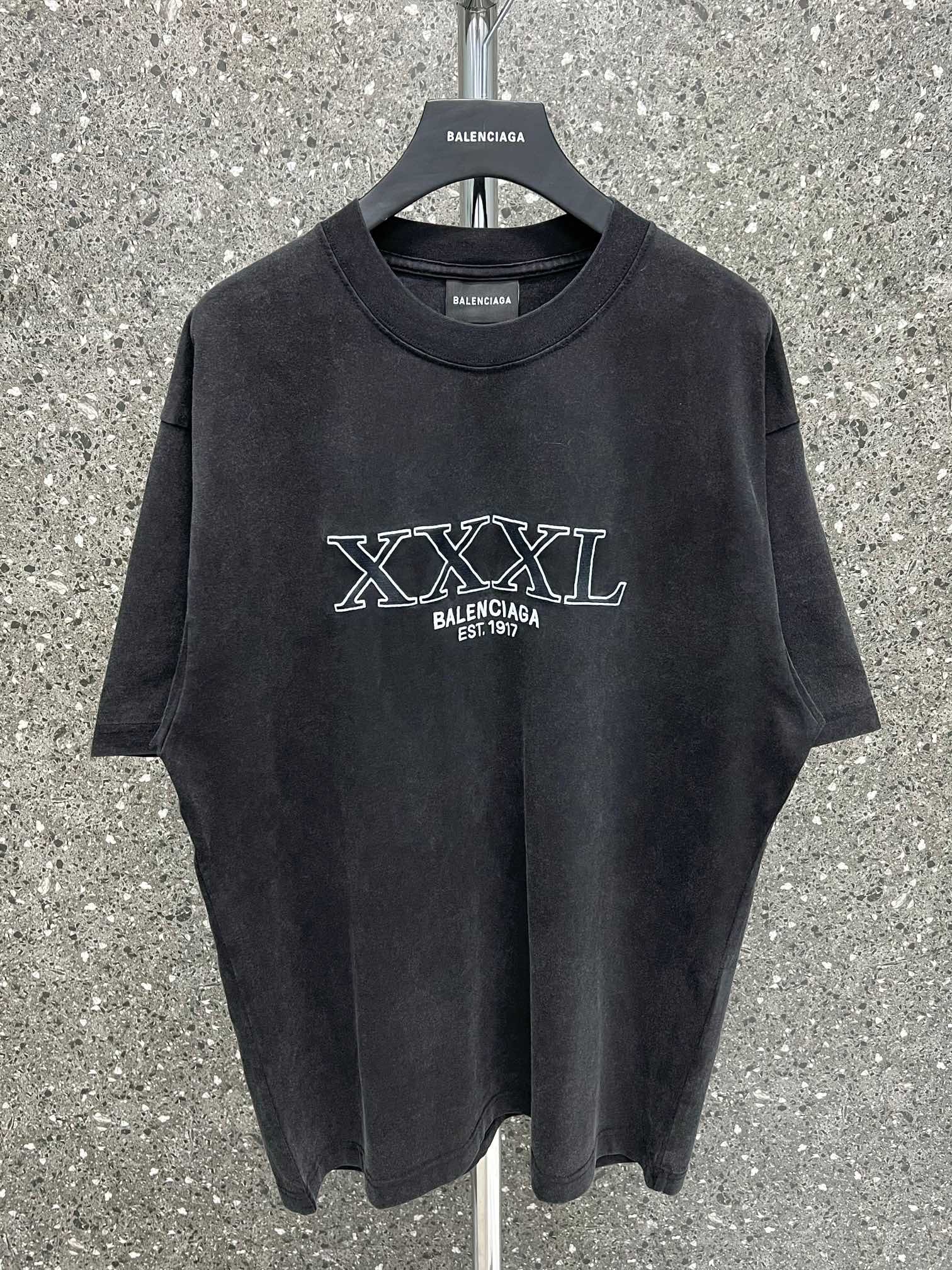 Best Replica Balenciaga T-shirt - Colareps
