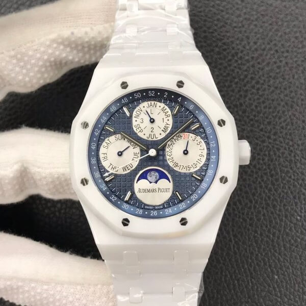 Best Replica Replica Audemars Piguet Royal Oak 26579CB.OO.1225CB.01 1:1 Best Edition APS Factory Blue Dial - Colareps