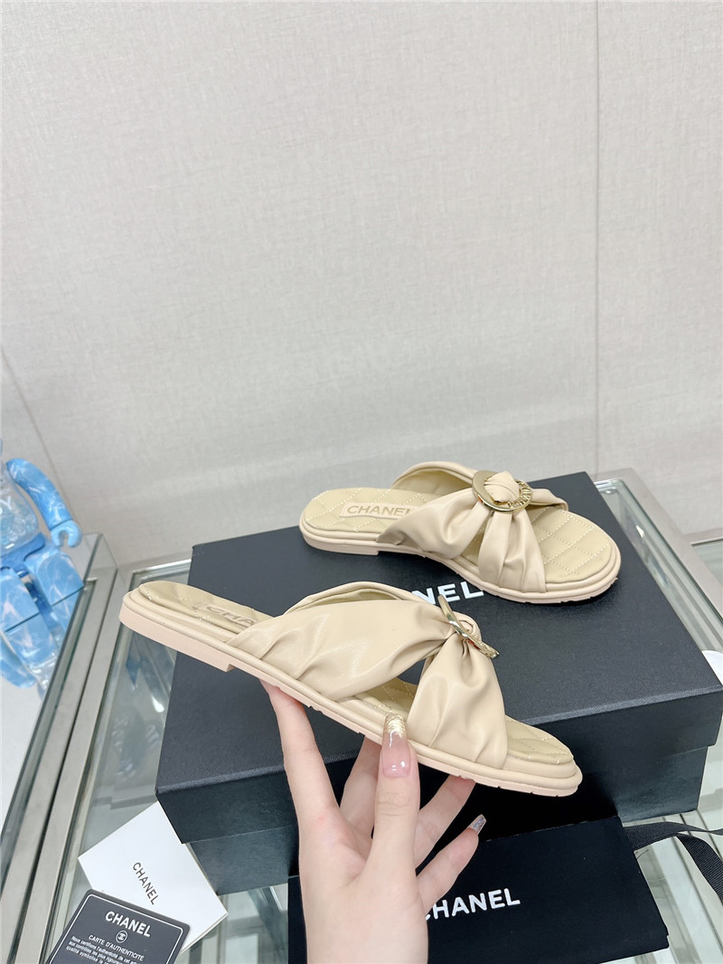 Best Replica chanel cross strap round buckle slippers - Colareps