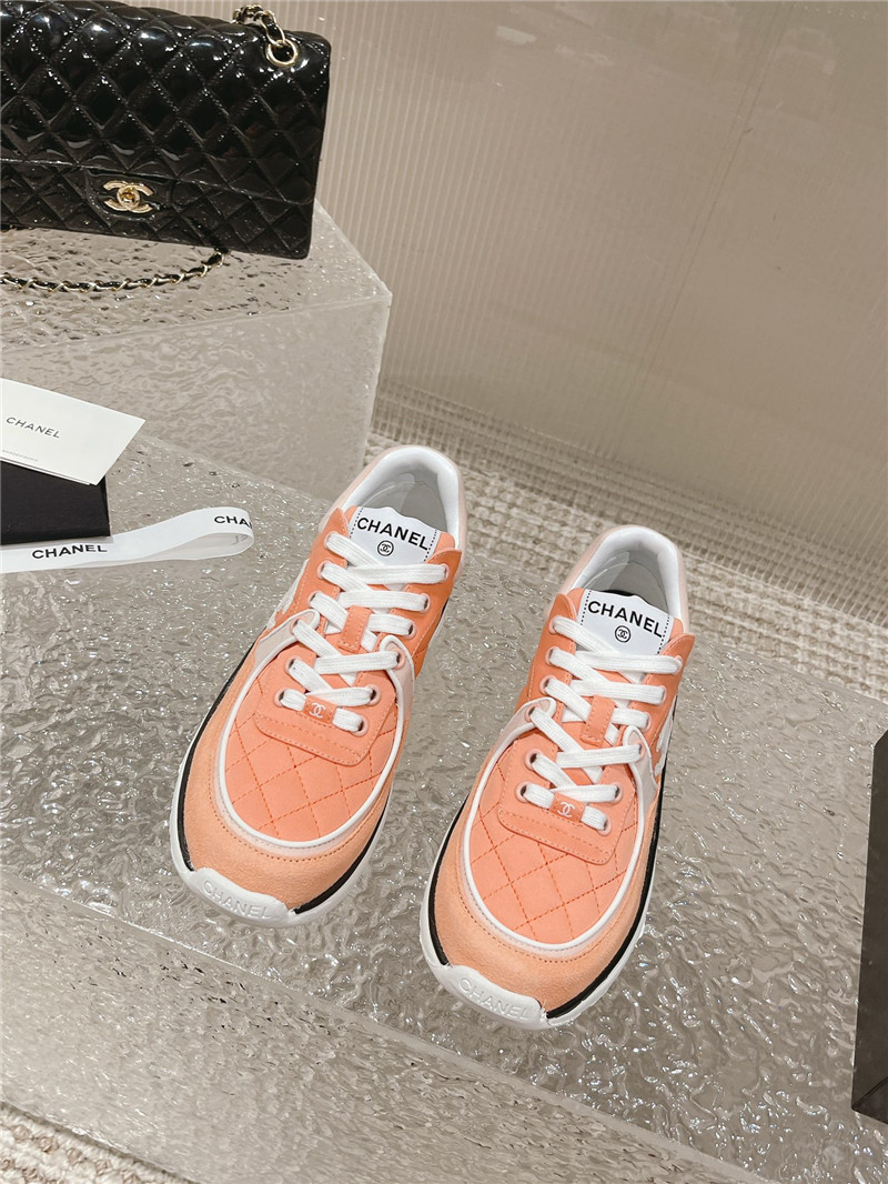 Best Replica Chanel explosive new color sneakers - Colareps