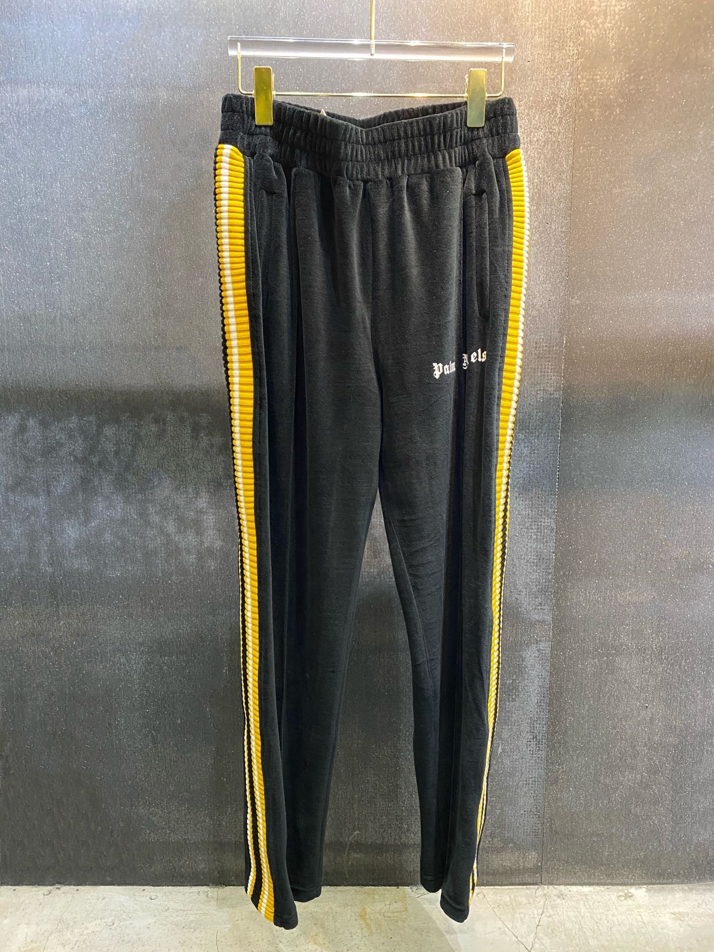 Best Replica Palm Angels Sweatpants (6) - Colareps