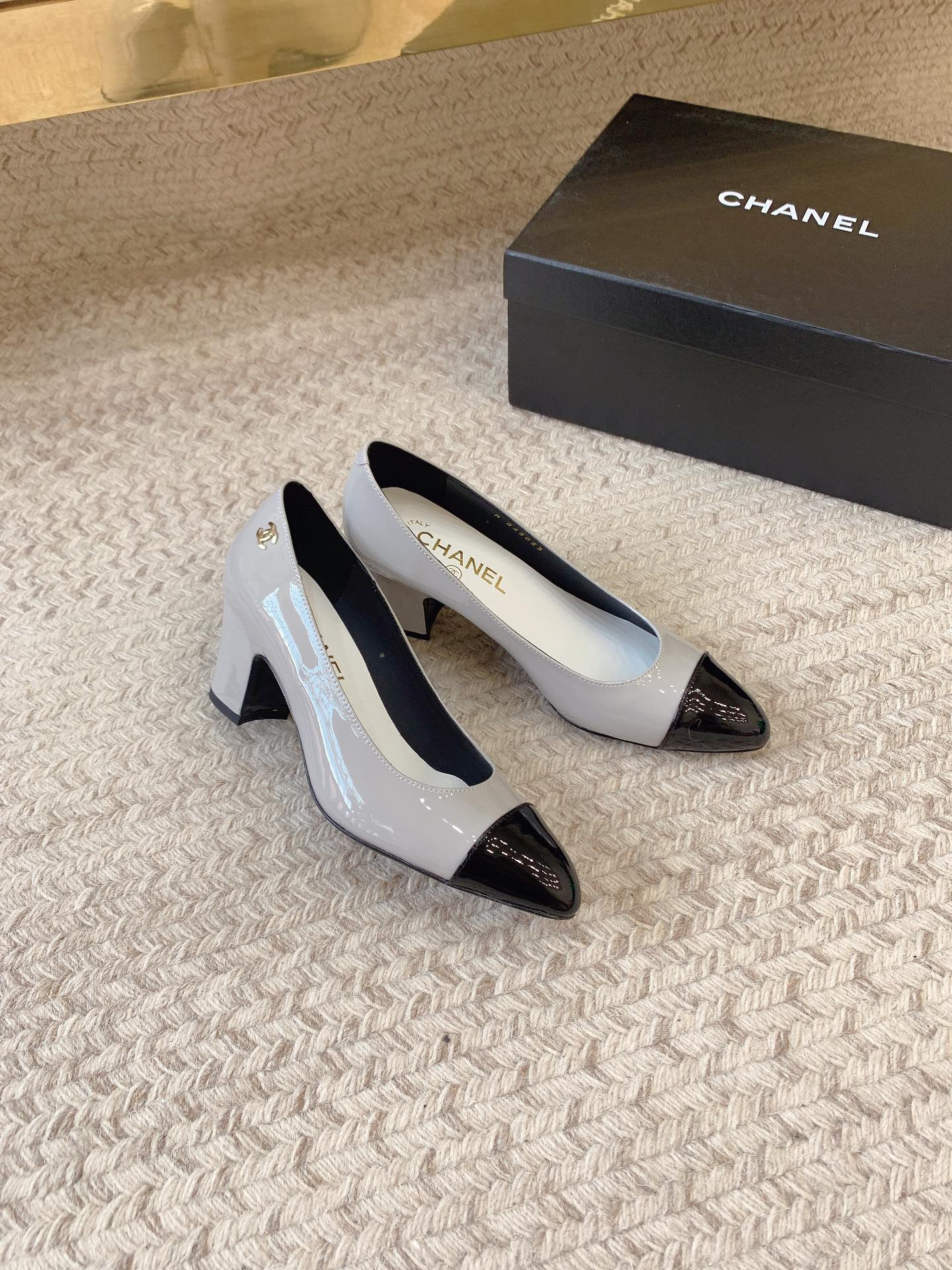 Best Replica Chanel new patent leather shoes - Colareps