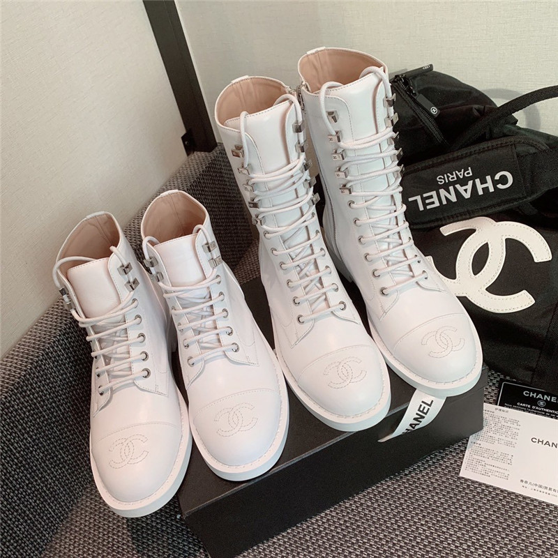 Best Replica CHANEL KNEE-HIGH FLAT BOOTS - Colareps