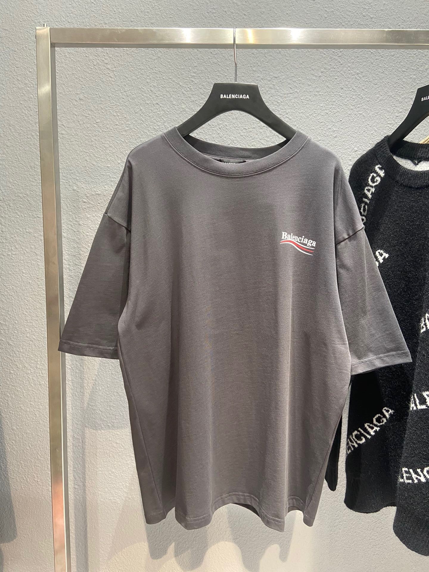Best Replica Balenciaga T-shirt - Colareps