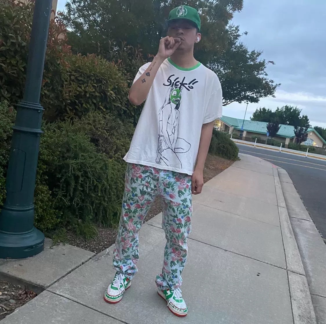 Best Replica 1:1 quality version Sicko.1993 mask woman tee - - Colareps