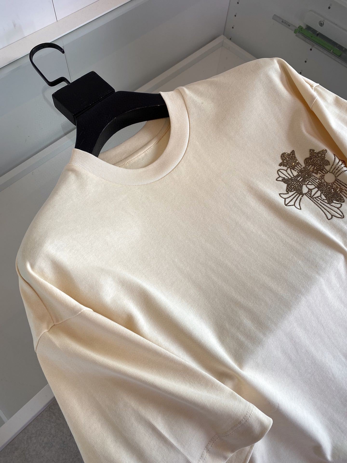 Best Replica Chrome Hearts T-shirt - Colareps