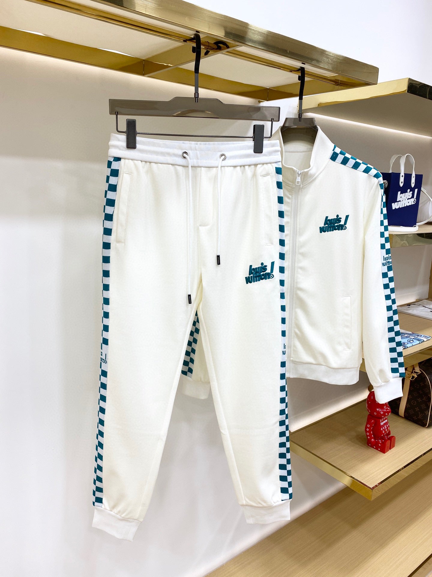 Best Replica Louis Vuitton Jacket + Pants Set - Colareps