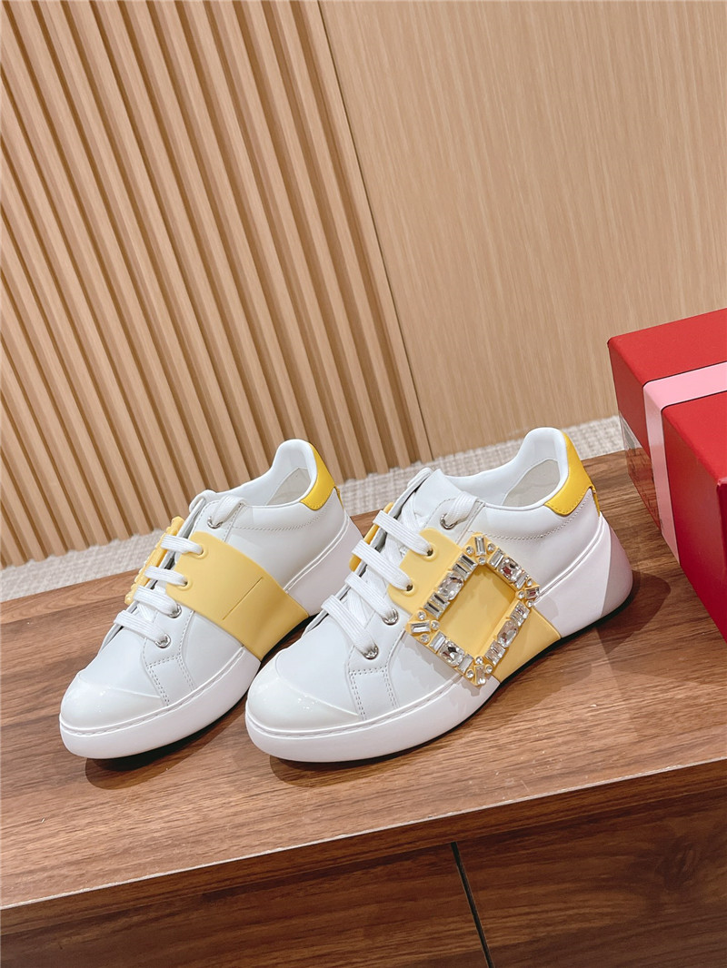 Best Replica Roger vivier new diamond buckle white shoes - Colareps