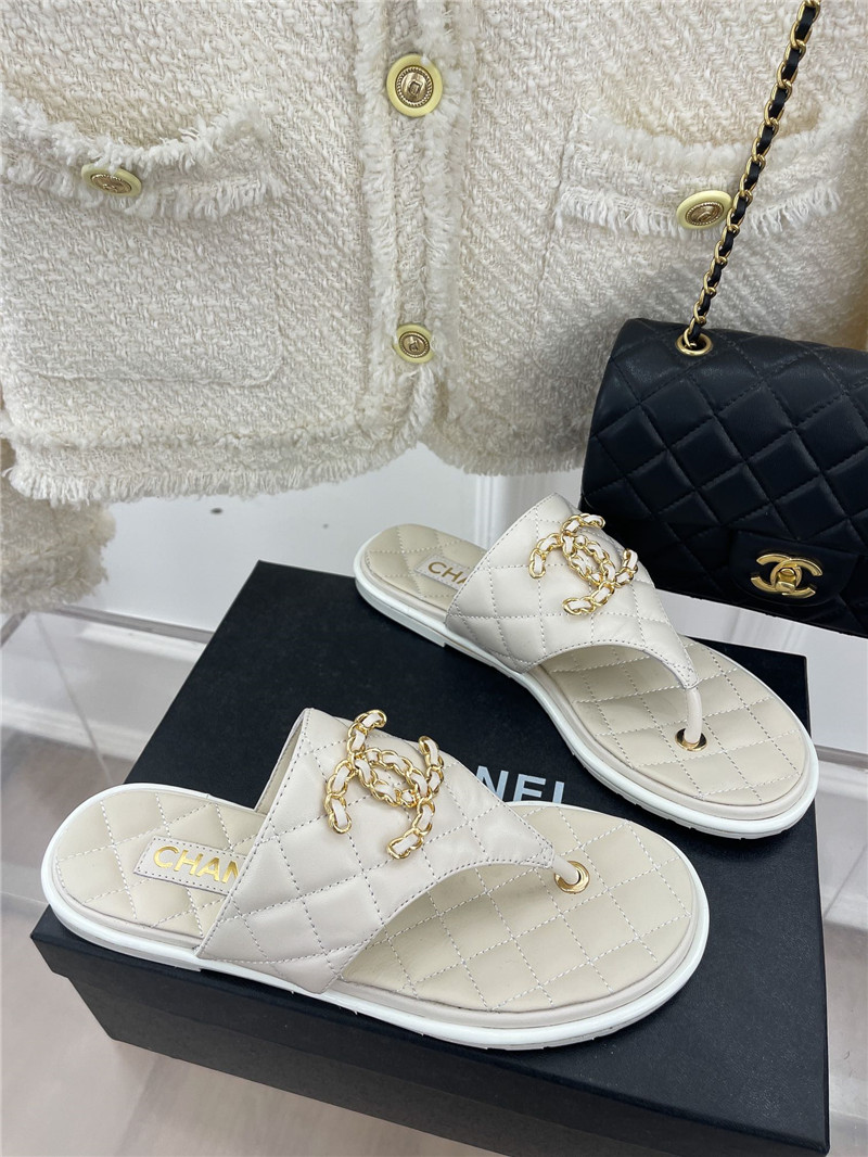 Best Replica Chanel rhombus CC logo chain buckle flat slippers - Colareps
