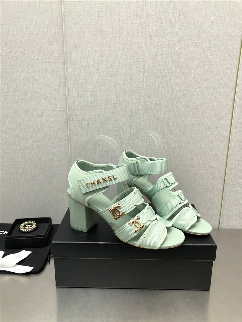 Best Replica chanel chain cloth head chunky heel shoes - Colareps