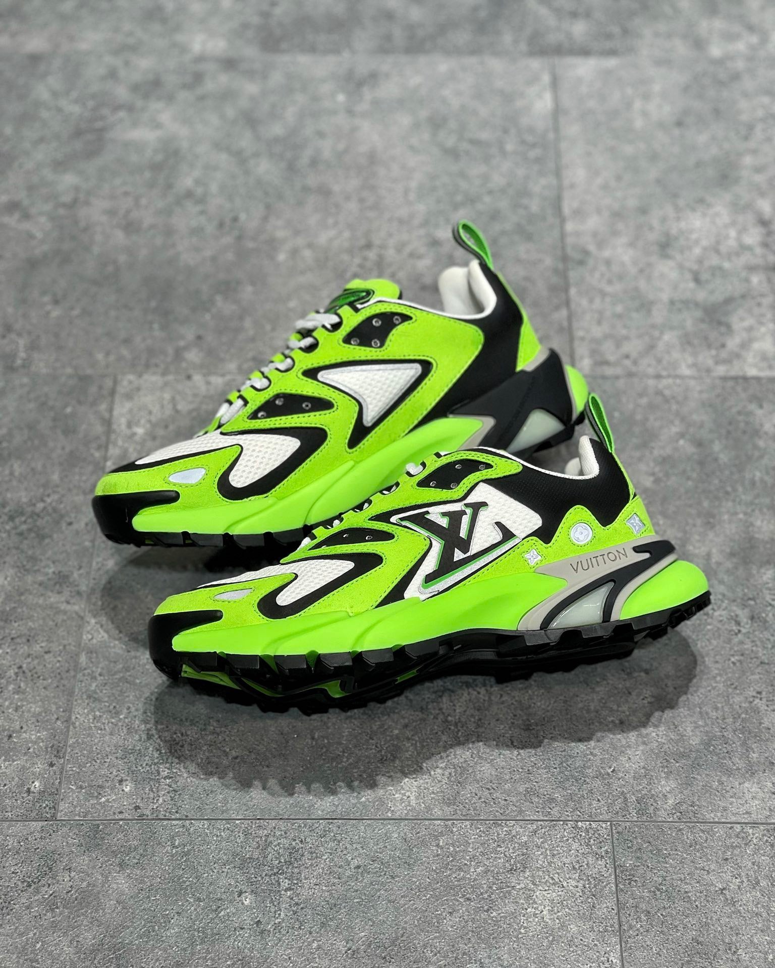 Best Replica Louis Vuitton Runner Tatic Sneaker - Colareps