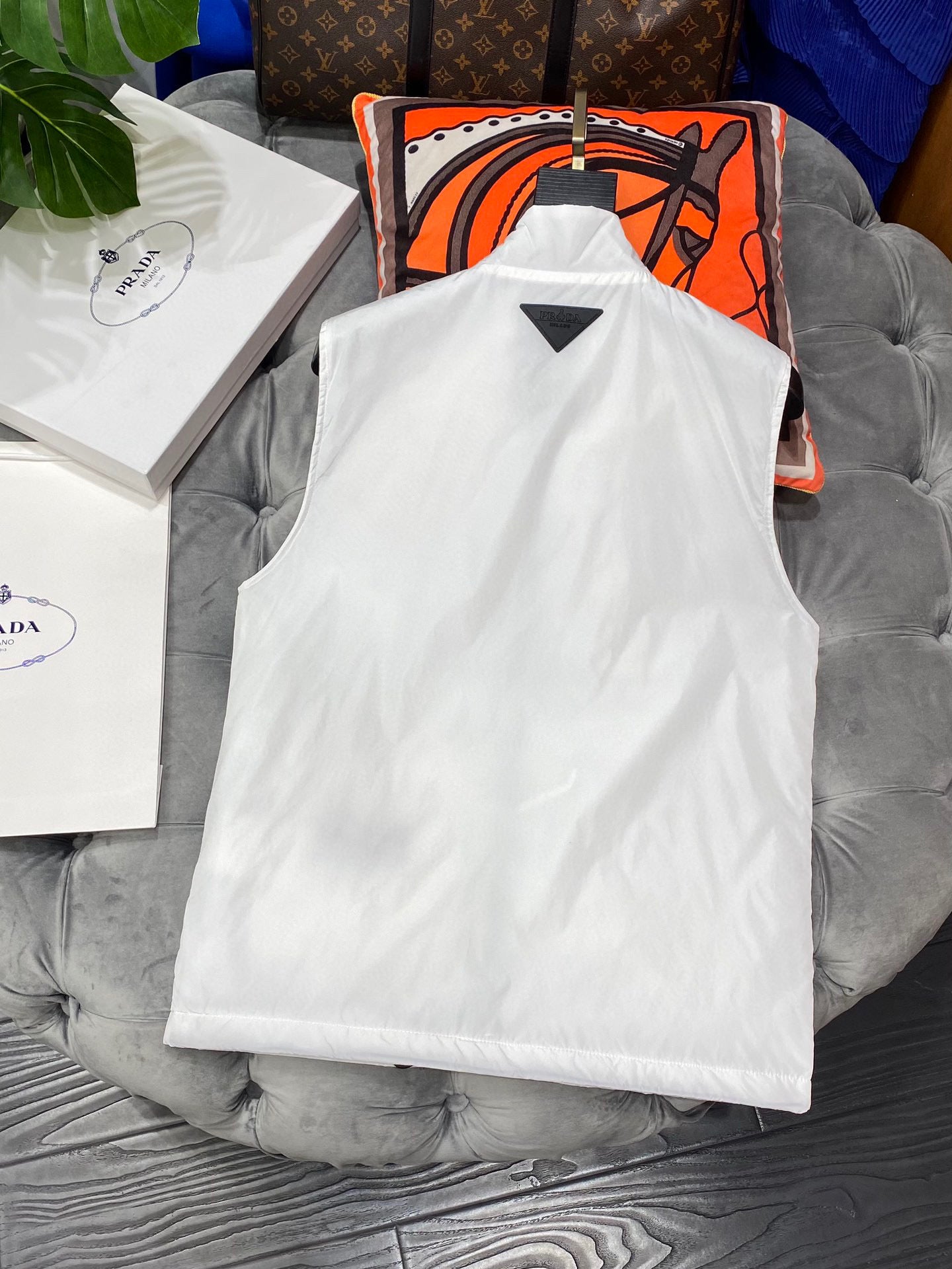 Best Replica Prada Vest - Colareps