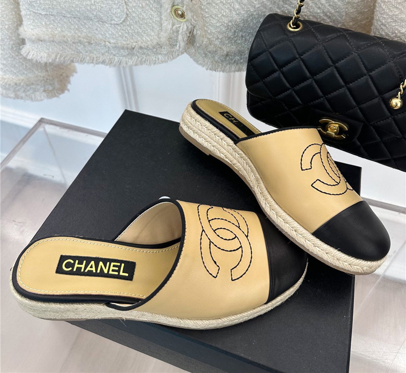 Best Replica Chanel logo platform fisherman slippers - Colareps
