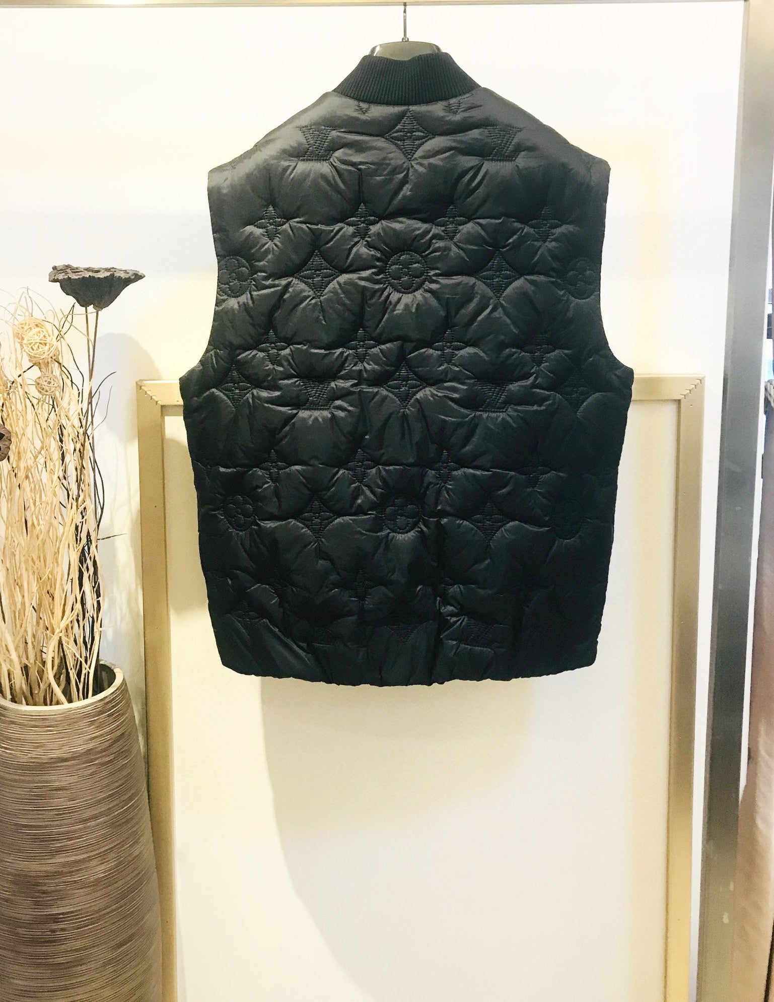 Best Replica Louis Vuitton Vest - Colareps