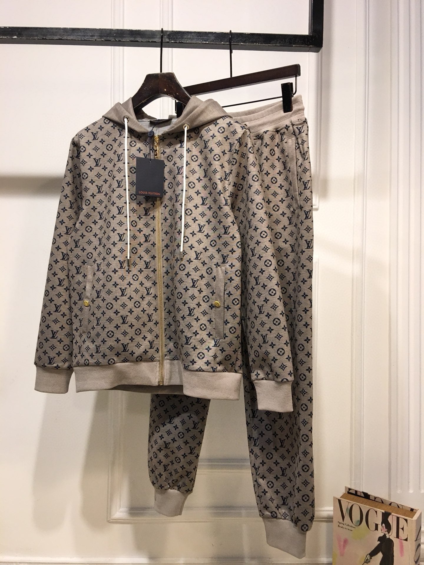 Best Replica Louis Vuitton Jacket + Pants Set - Colareps