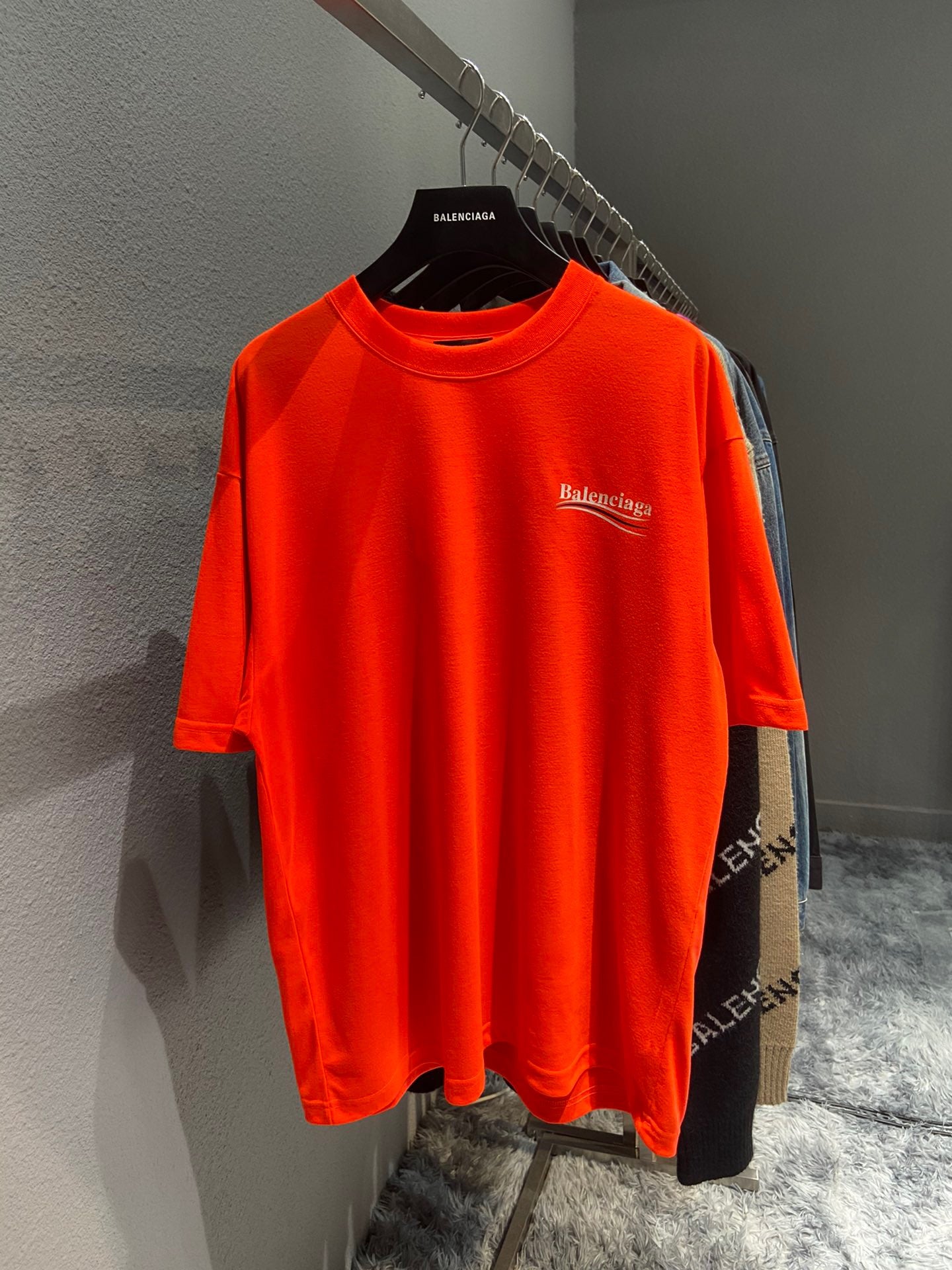 Best Replica Balenciaga T-shirt - Colareps