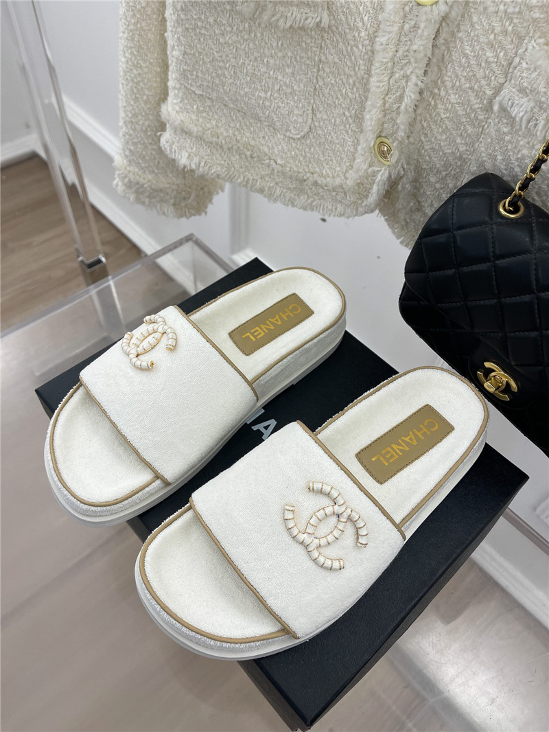 Best Replica chanel rhombus CC logo platform slippers - Colareps