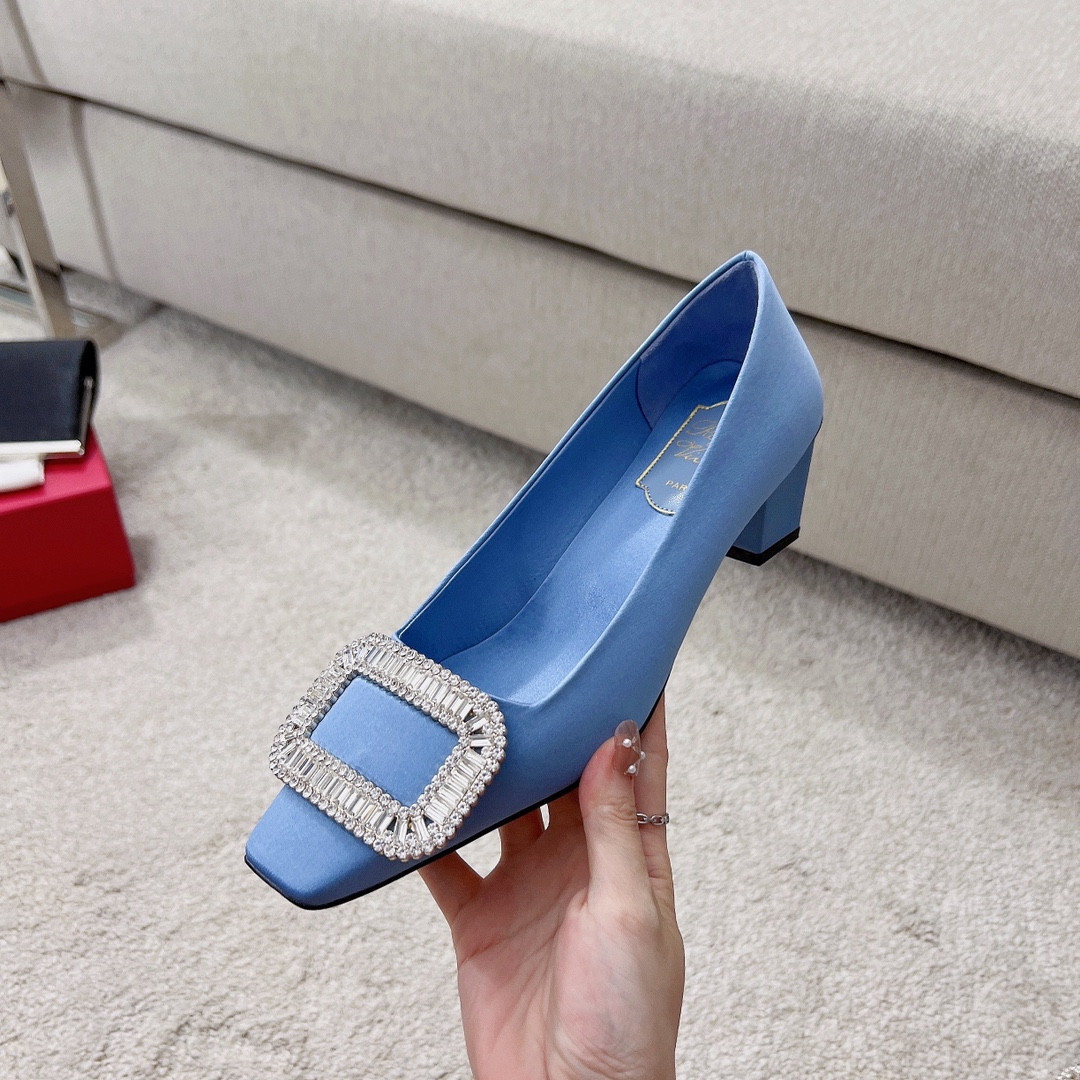 Best Replica Roger vivier silk diamond buckle square heel shoes - Colareps