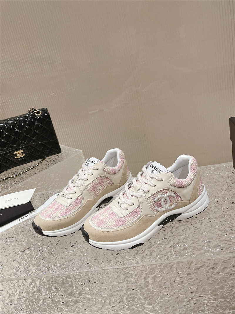 Best Replica Chanel explosive new color sneakers - Colareps