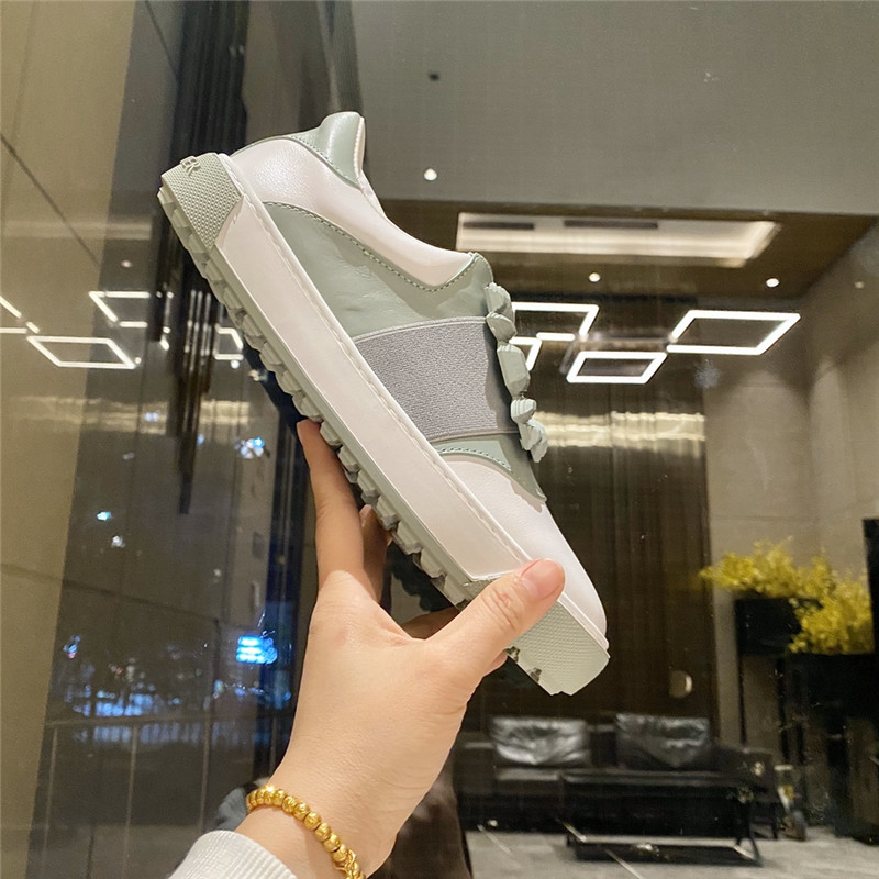 Best Replica Roger vivier full leather diamond buckle tassel loafers - Colareps