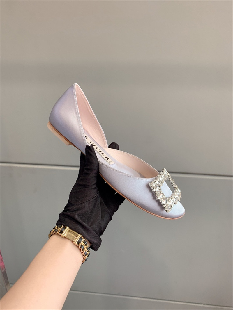 Best Replica Roger vivier new hollow square buckle flat bottom - Colareps