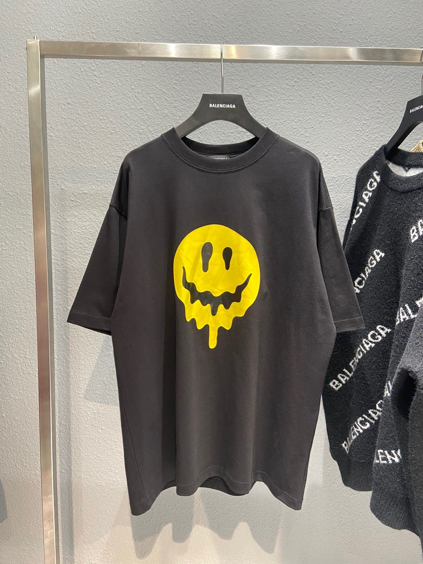 Best Replica Balenciaga T-shirt - Colareps