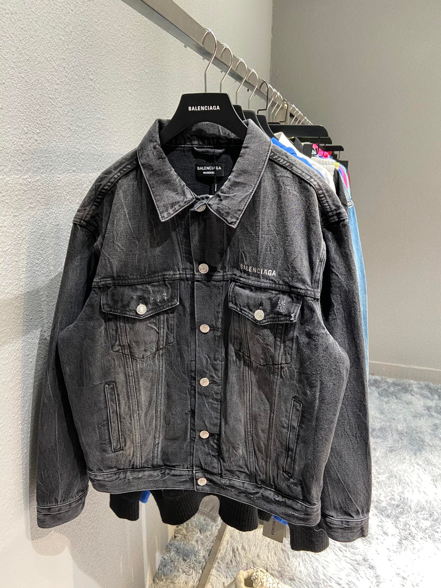 Best Replica Balenciaga Jacket - Colareps
