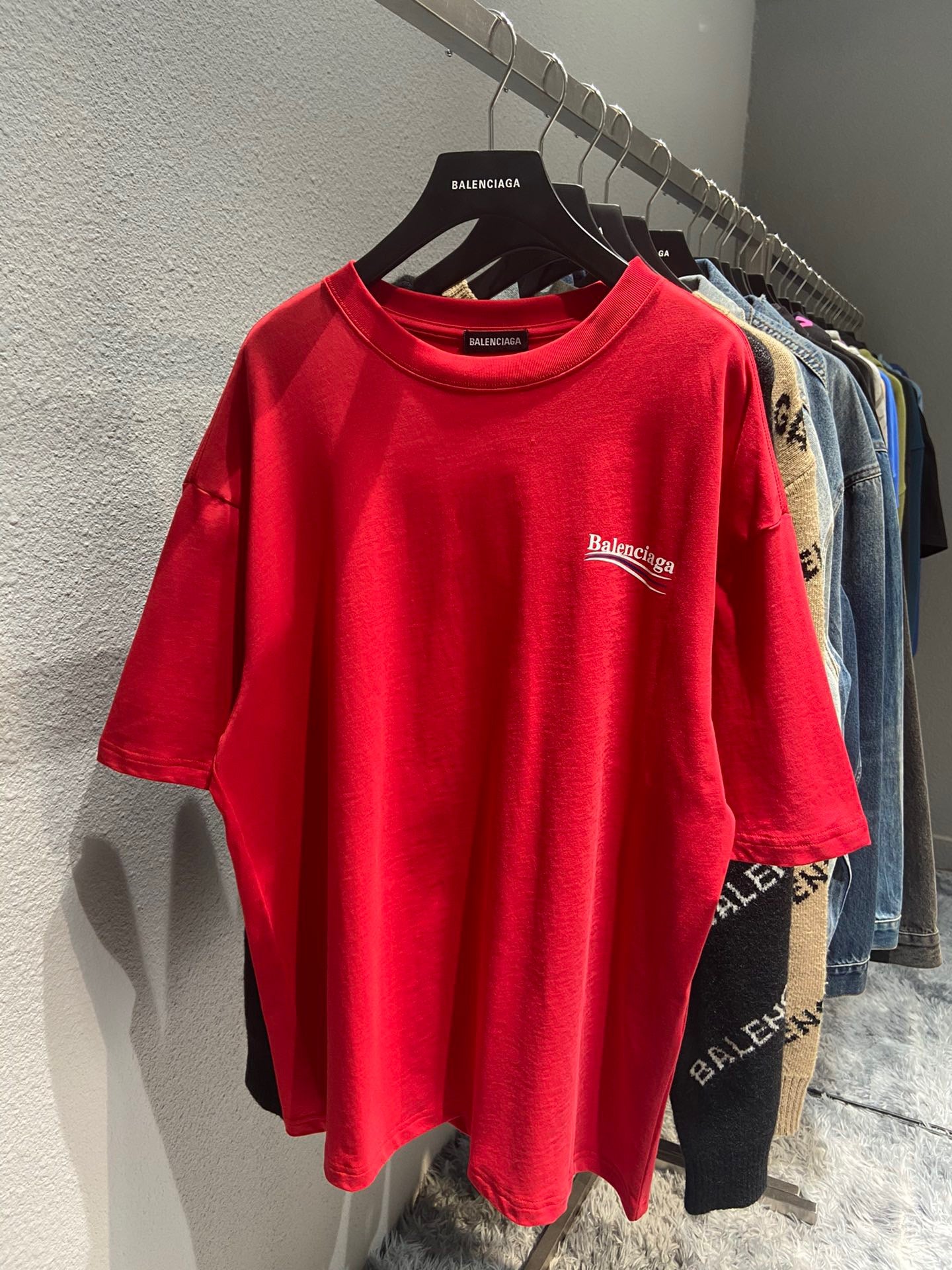 Best Replica Balenciaga T-shirt - Colareps