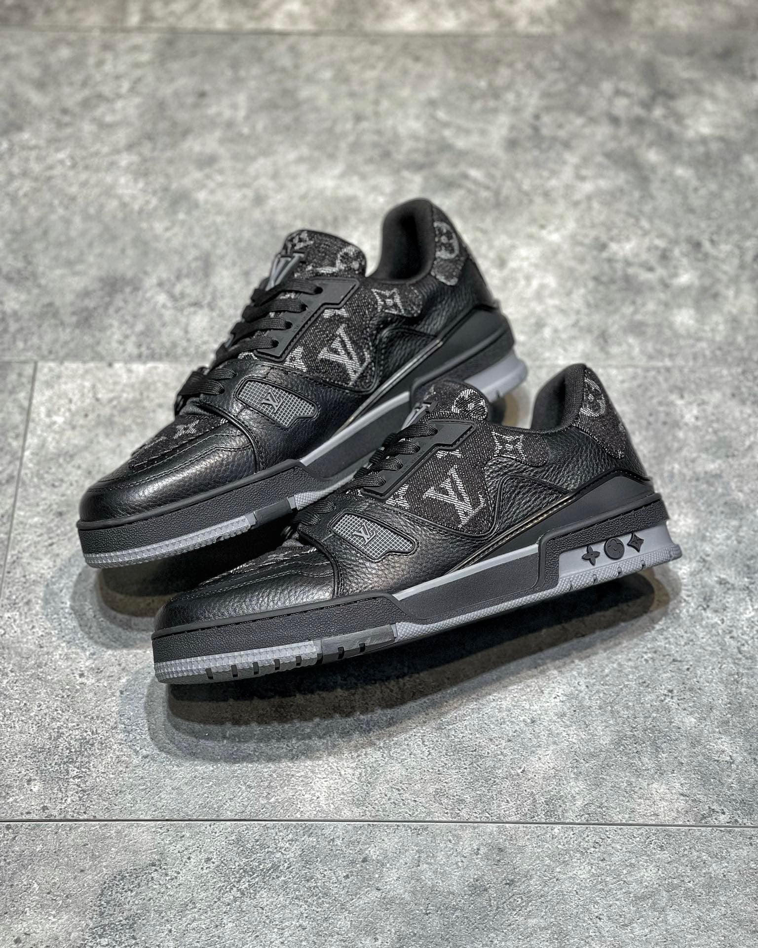 Best Replica Louis Vuitton Trainer Sneaker - Colareps