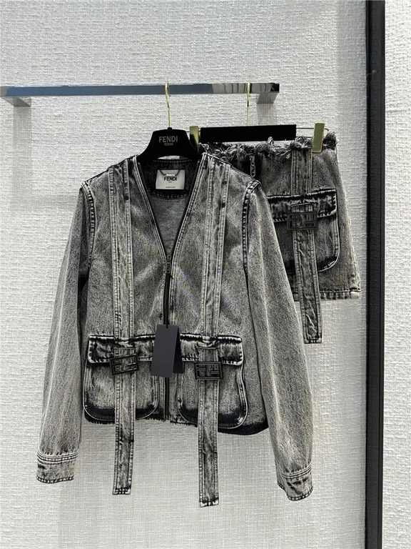 Best Replica Fendi Suit - Colareps