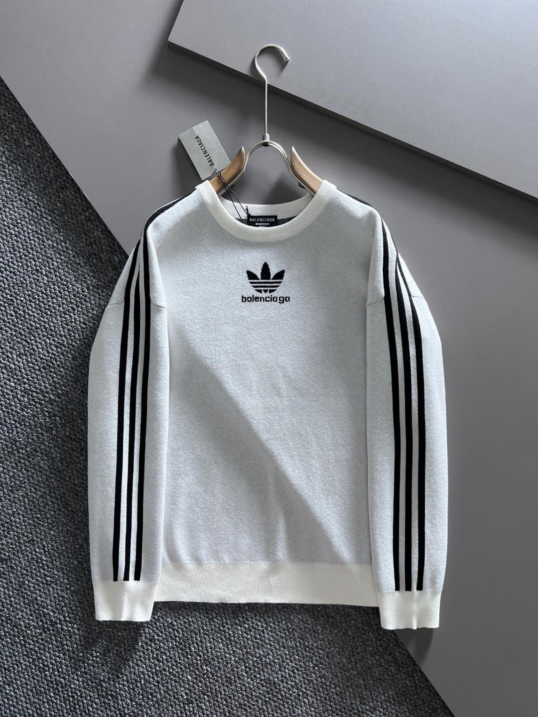 Best Replica Balenciaga Sweatshirt - Colareps