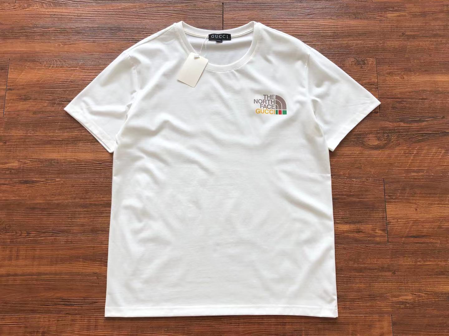 Best Replica Gucci x The North Face T-shirt - Colareps